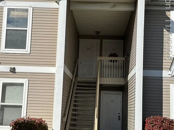 1452 Millbrook Trl, Ann Arbor, MI 48108