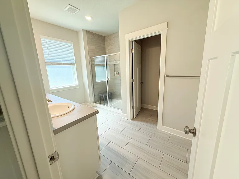 4785 S 16th Dr — Photo 35