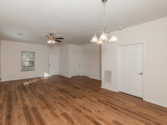 5th image of 3670 Saint Helena St