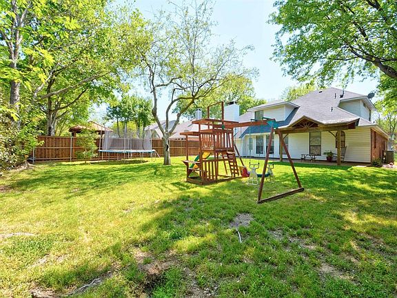 5th image of 4329 Kenwood Dr