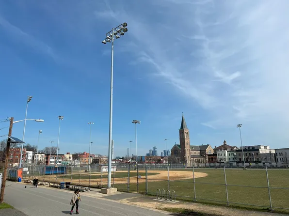 124 Hopkins Avenue image 24 of 27