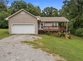 700 Twilight Ct, Seneca, SC 29672