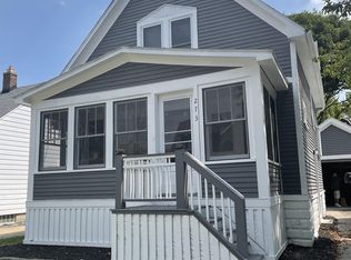 273 2nd St, Wyandotte, MI 48192