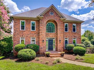 8084 Glengarriff Rd, Clemmons, NC 27012