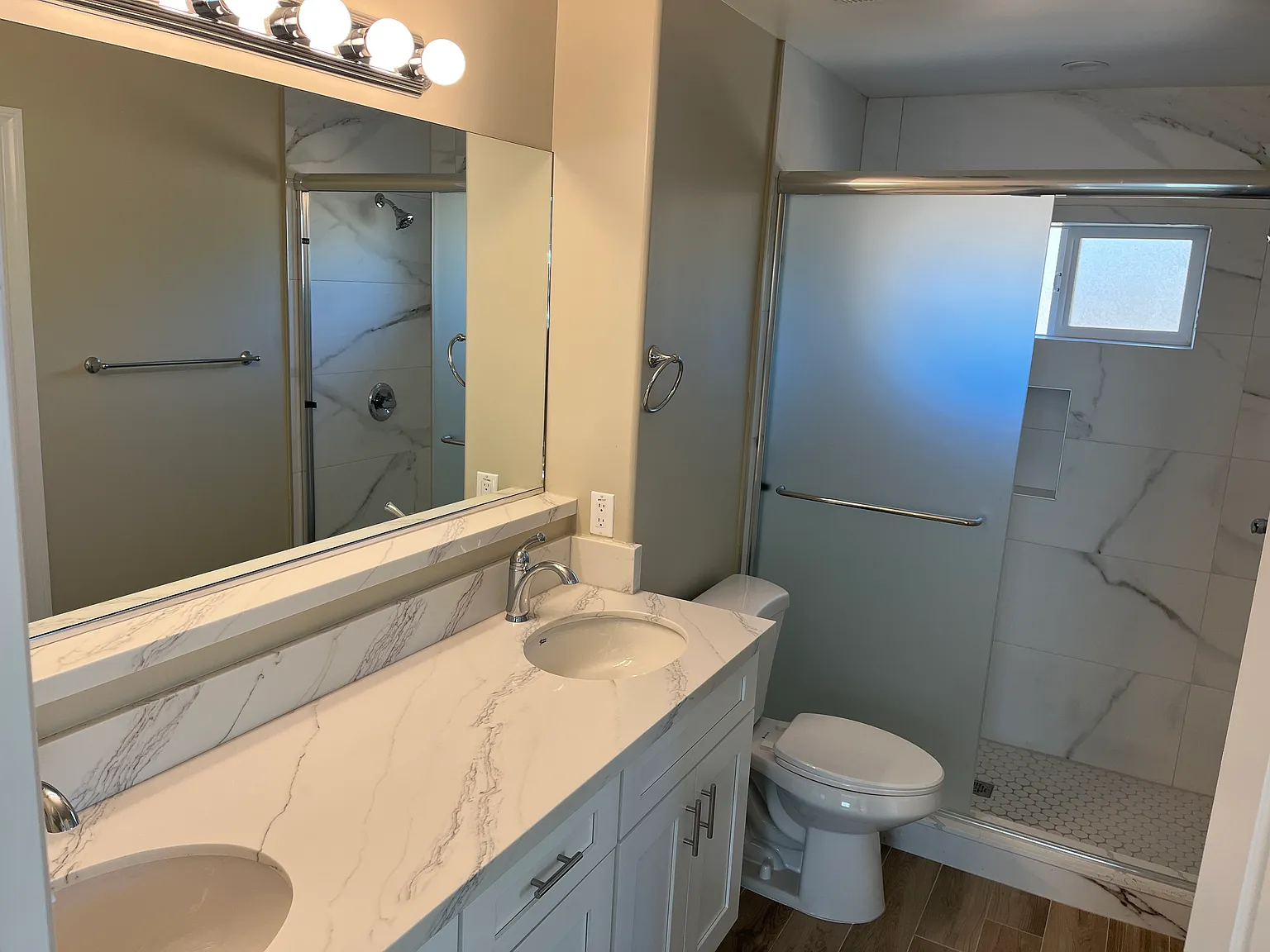 4 bed, 2000 sqft, $4,600 — Photo 4