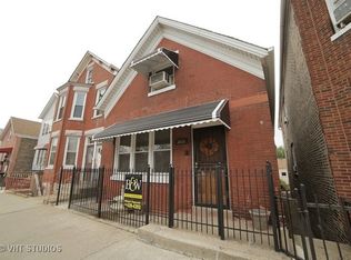 3038 S Lock St, Chicago, IL 60608