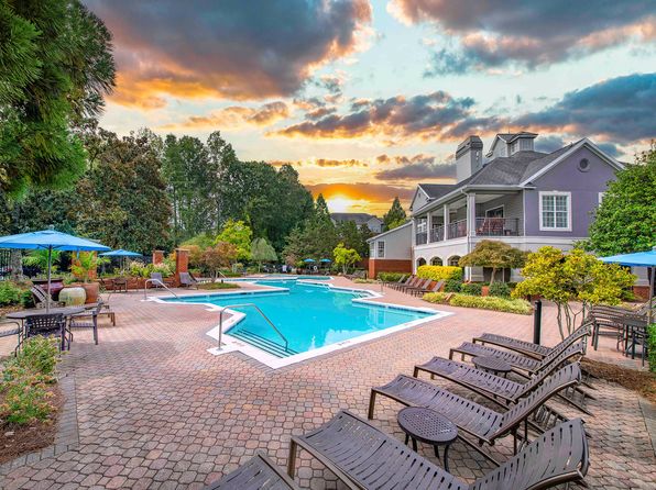 4835 Cameron Valley Pkwy #7054GT2