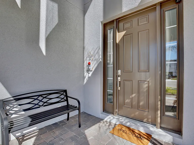 1101 Arisha Dr — Photo 2