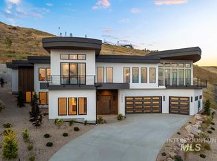 2432 S Globe Ln, Boise, ID 83716