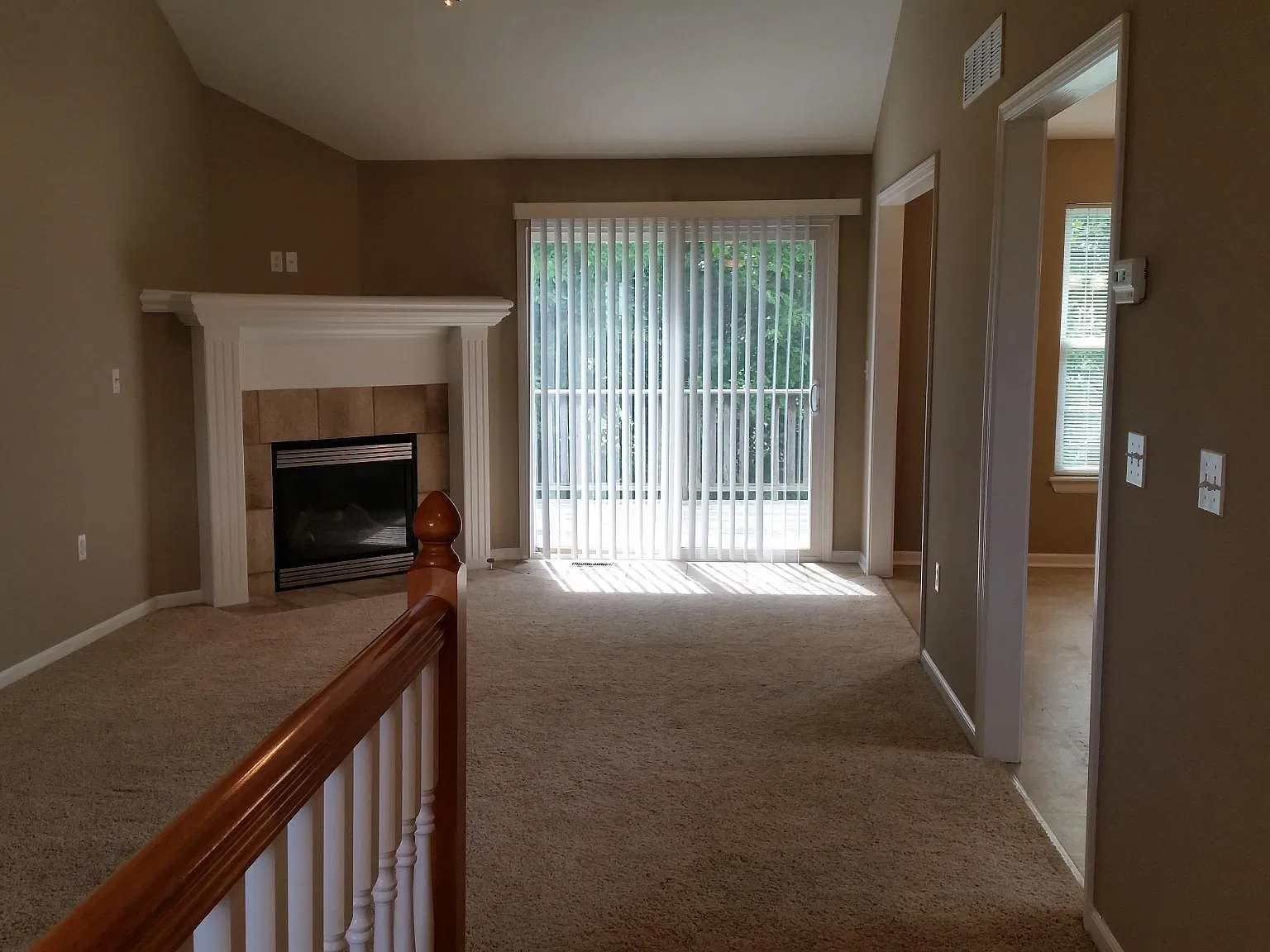 1417 Whispering Meadows Ct — Photo 3