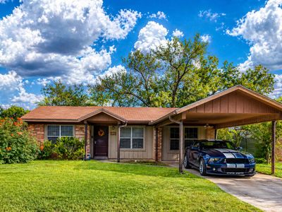 313 Bohme, Uvalde, TX, 78801