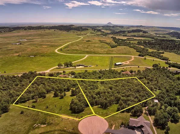 28 & 29 Ridgefield Ct, Spearfish, SD 57783