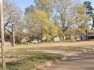 1102 Waterall St, Texarkana, TX 75501