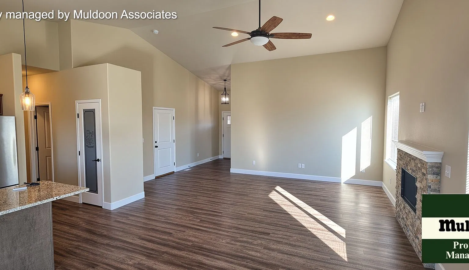 Pueblo West 3 bed 2 bath rancher on 1 acre with attached 3 car garage! — Photo 3