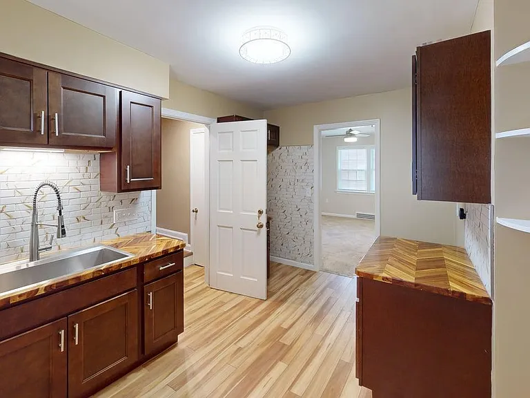 3568 Normandy Rd — Photo 19