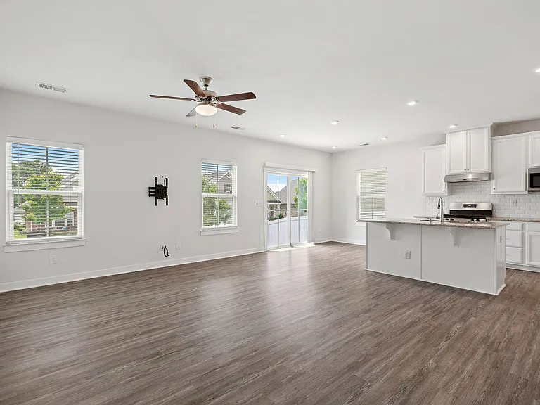 8401 Bretton Woods Dr — Photo 11