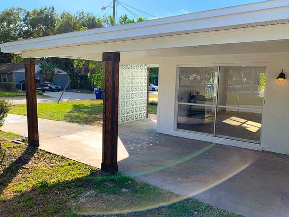 5th image of 2714 E 25th Ave
