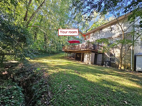 2nd image of 4815 Luray Dr