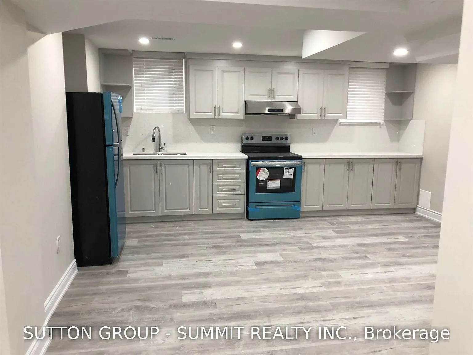 3 bed, $1,849 — Photo 4