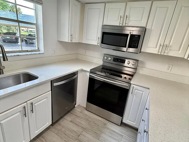 6307 La Costa Dr — Photo 9