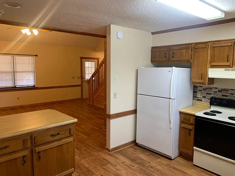 124 Winding Way — Photo 17