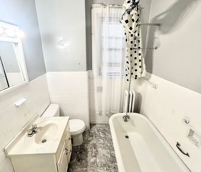 6253 N Broad St #1 — Photo 13