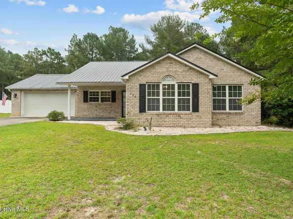 130 Ravenwood Road, Aberdeen, NC 28315