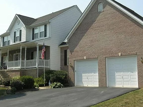 Front of home - attached 2 story 2 car garage