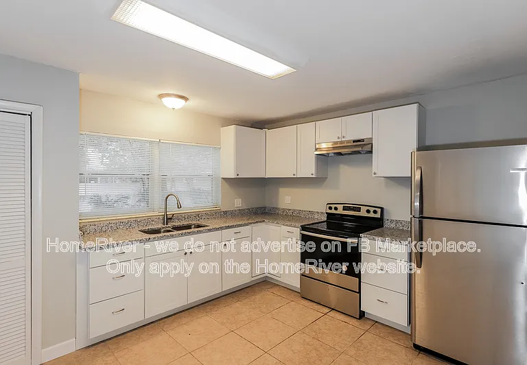 5206 N 15th St — Photo 6