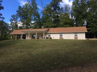 707 E Muskogee Dr, Mooresburg, TN 37811