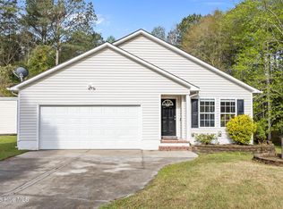 208 America Court, Jacksonville, NC 28540