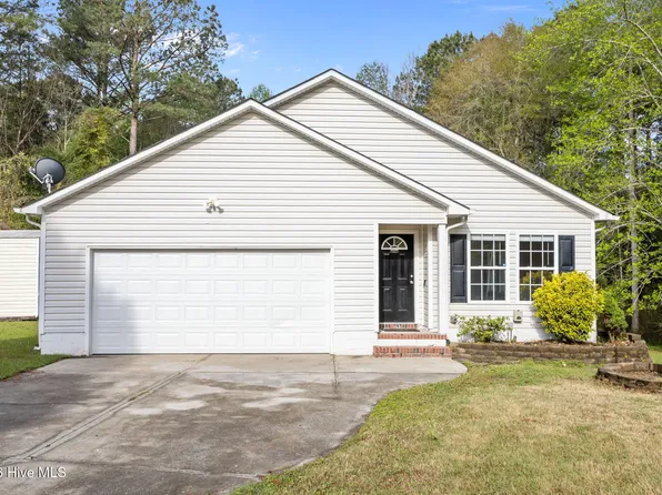 208 America Court, Jacksonville, NC 28540