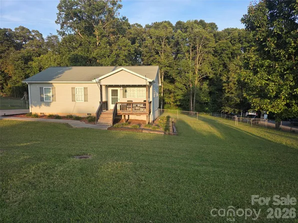775 Paul Payne Store Rd, Taylorsville, NC 28681