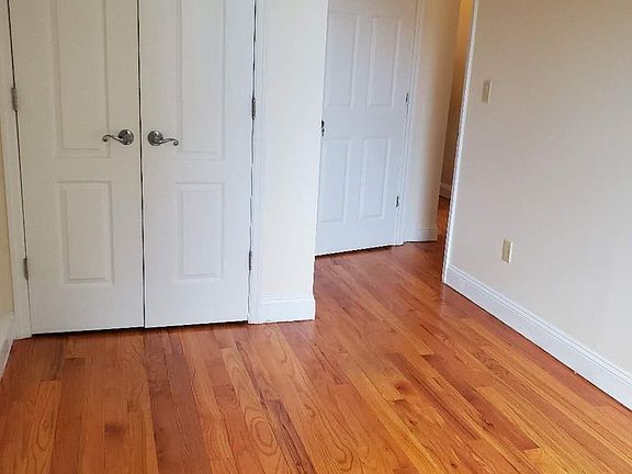 4th image of 8667 19th Ave #2