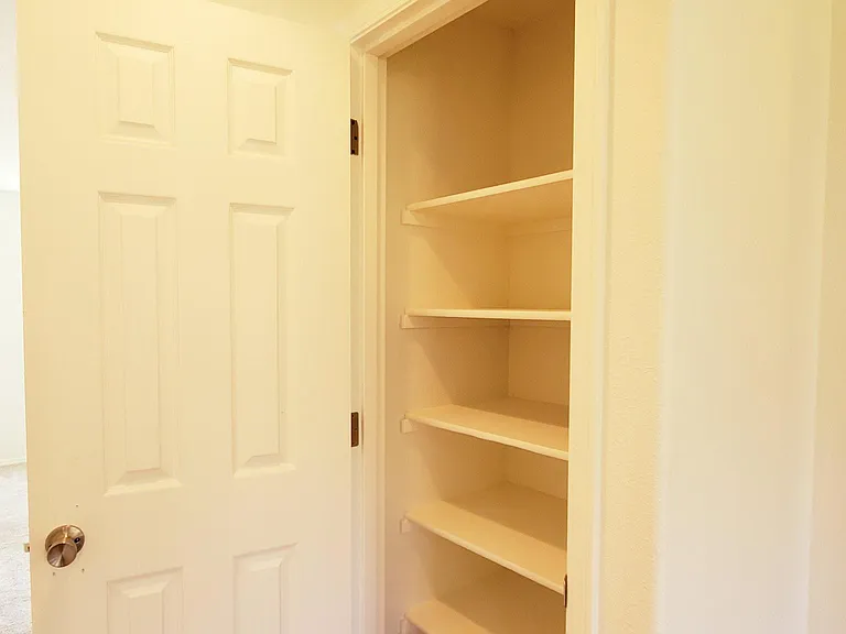20040 Torrey Pines Dr — Photo 29