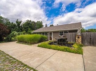 4720 Grayton Rd, Cleveland, OH 44135