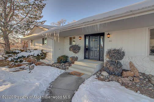 2nd image of 544 6th Ave W