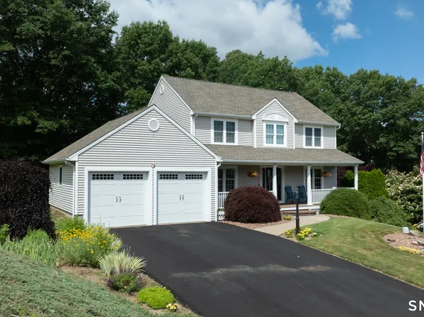 325 Georgetown Drive, Watertown, CT 06795