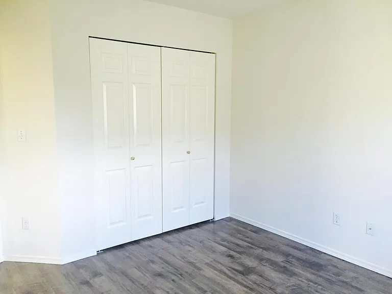 Upstairs bedroom 1