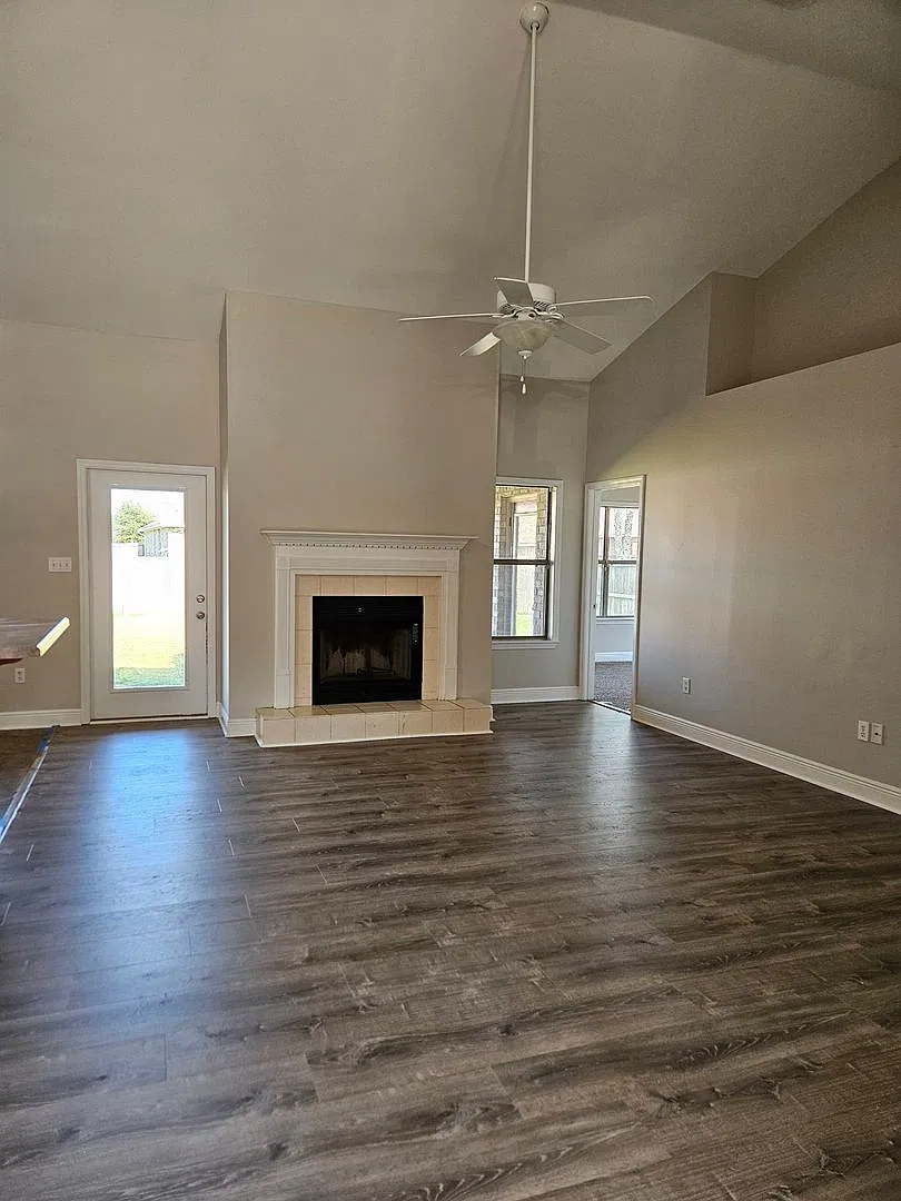 Biloxi 4 bedroom — Photo 3