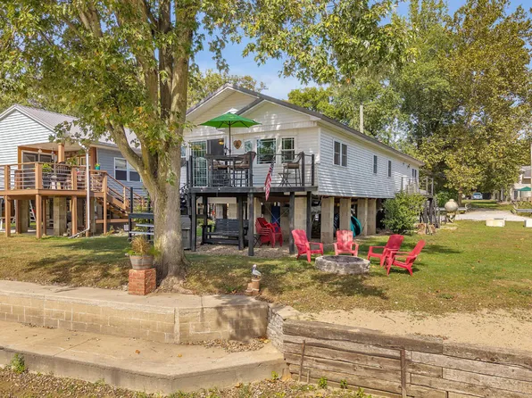 6760 E Leisure Ct, Monticello, IN 47960