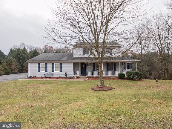 3rd image of 109 Scenic Dr