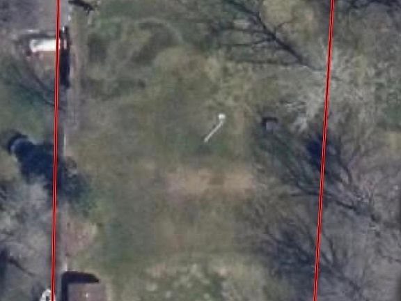 3rd image of 3052 E Fisher Rd