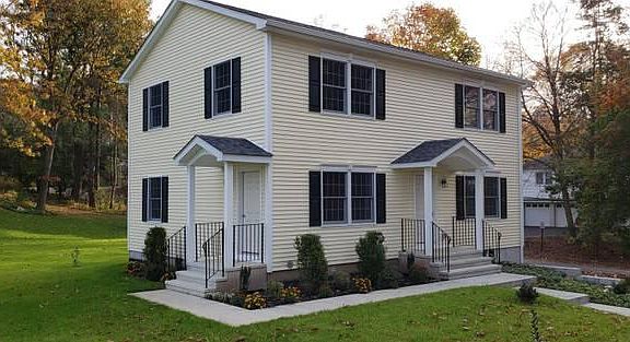 2nd image of 33 Robinson Ave #&-1 & 2