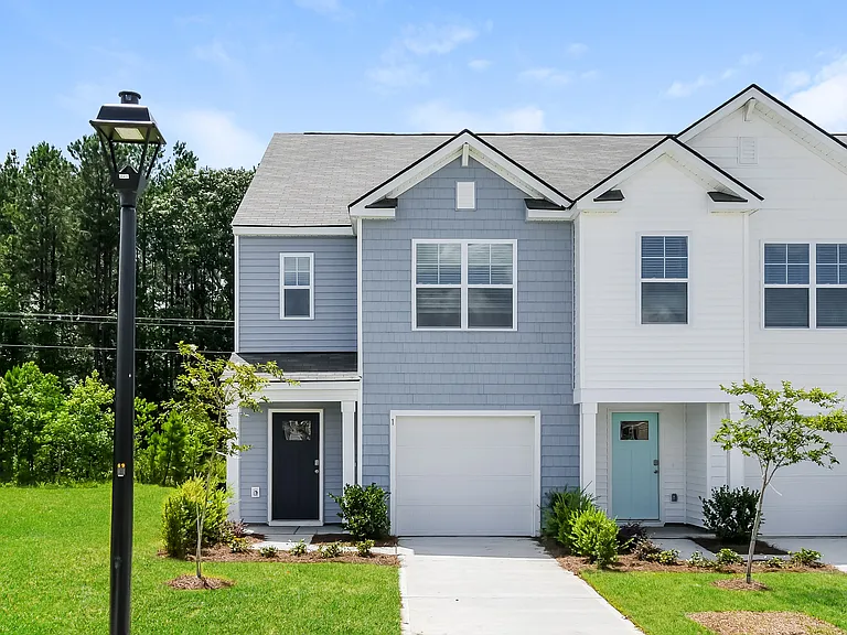 101 Striker Rd — Photo 32