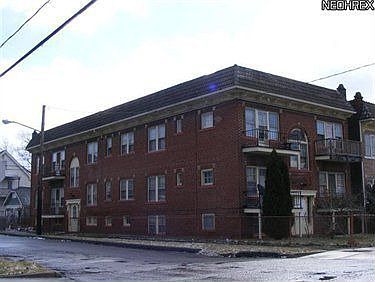 1st image of 3363 E 140th St