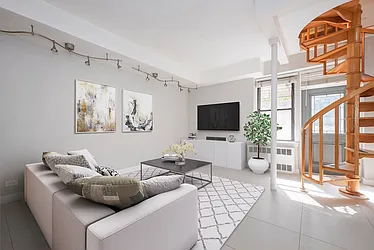 Rented by R New York