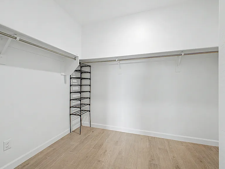 2058 S 241st Ave — Photo 19