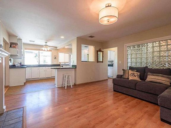 5th image of 8067 Wilkinson Ave
