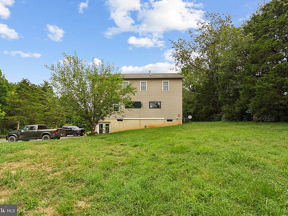 4th image of 1817 Marys Shady Ln